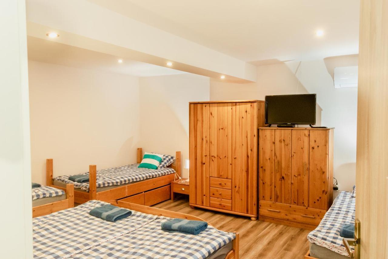 SárospatakOlivia Apartmanアパートメント エクステリア 写真